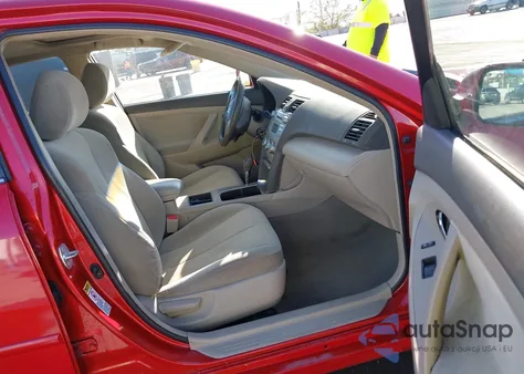 2007 Toyota Camry Le z USA, uszkodzony, nr VIN 4T4BE46K87R004487